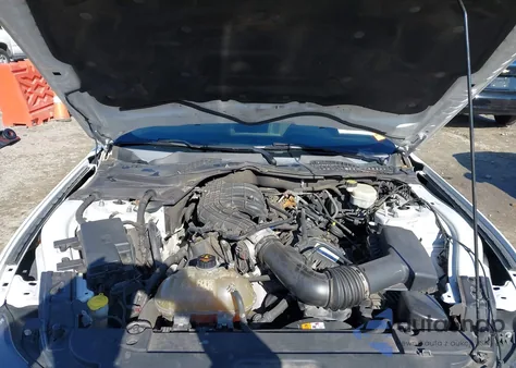 2016 Ford Mustang V6 z USA, uszkodzony, nr VIN 1FA6P8AM2G5220166